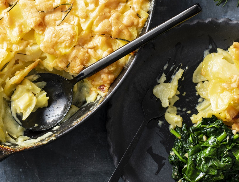 Privat: Aardappelgratin met rozemarijn en Beemster Oud